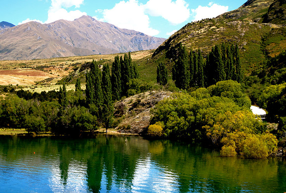 Glendhu Bay