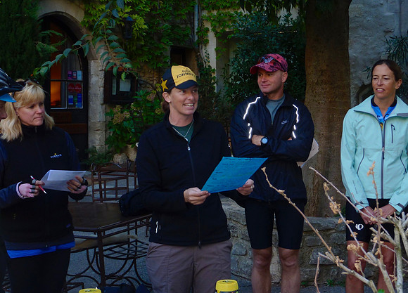 Route rap in the morning on a Provence trip.
