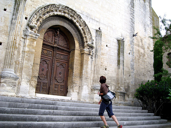 Crillon le Brave, France.