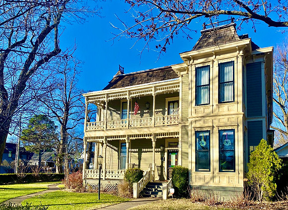 Historical home near Airship Pumphouse.
